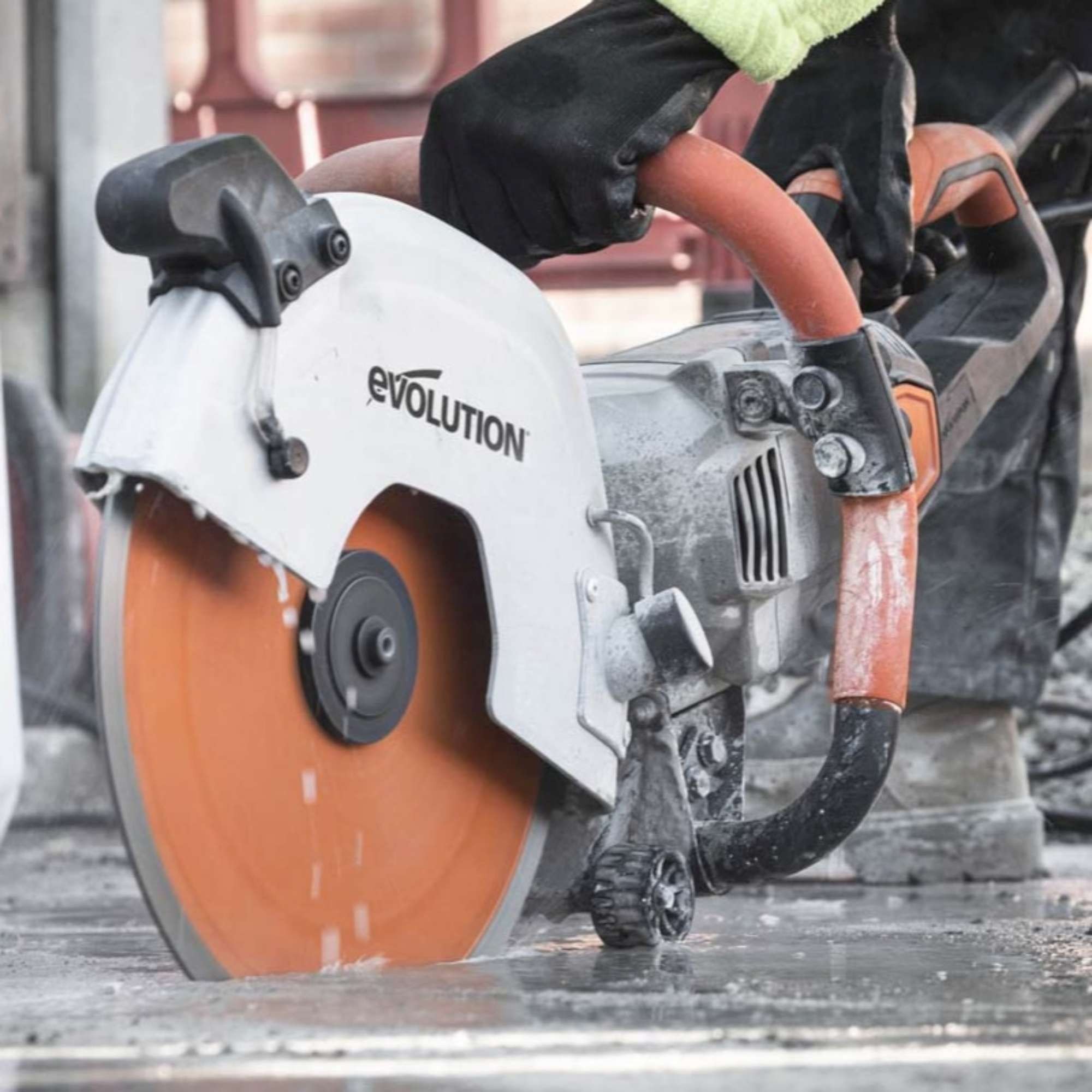 Elektrická pila na beton (rozbrušovačka) R300DCT+ Evolution - Ø 300mm, 2400 W, vč. kotouče na beton