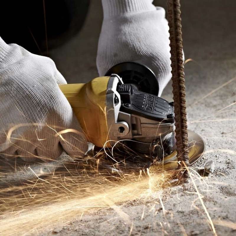 Úhlová bruska DWE4157 DeWALT, Ø125mm, 900W